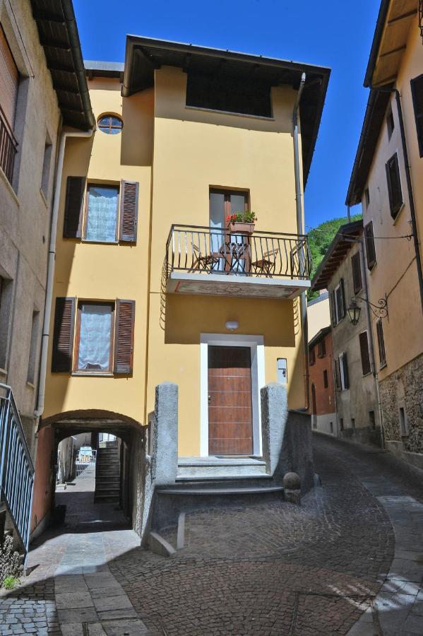 Villa Casa CarMa Porto Ceresio Exterior foto
